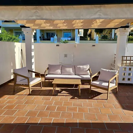 דירה Aloha Gardens Rooftop Terrace Pools Views