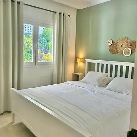 Aloha Gardens Rooftop Terrace Pools Views Apartman