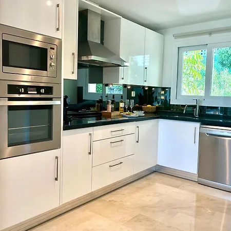 Aloha Gardens Rooftop Terrace Pools Views * מארבלה