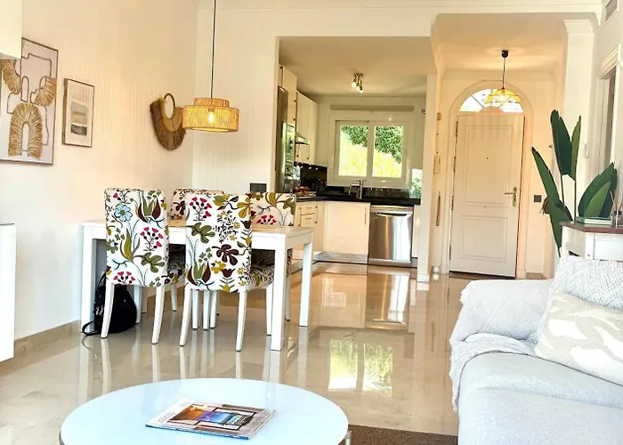 Apartment Aloha Gardens Rooftop Terrace Pools Views Marbella