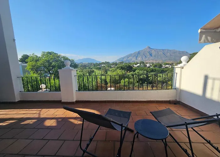 아파트 Aloha Gardens Rooftop Terrace Pools Views *